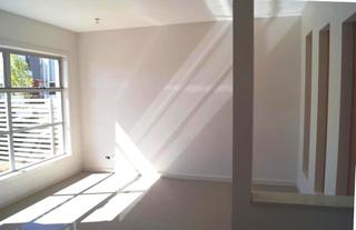 Lounge Room (2015-11-13)