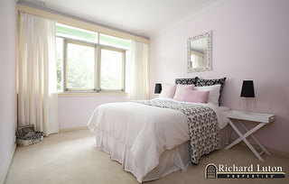 Bed 2 (2007-10-31)