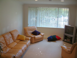 Lounge (2003-04-23)