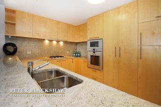 Kitchen (2012-05-31)