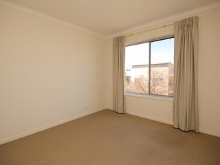 Bedroom (2019-03-20)