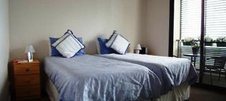 Bedroom 2 (2012-04-11)