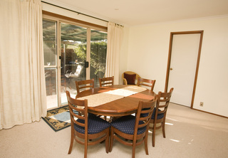 Dining Area (2007-06-14)