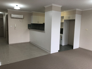 Dining Area (2018-11-06)