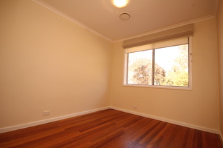 Bedroom 3 (2012-06-20)