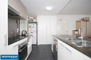 Kitchen (2011-04-12)