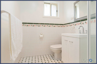 Ensuite (2014-08-01)