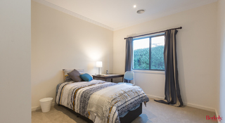 Bedroom (2019-08-08)