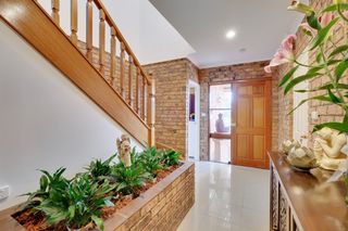 Entry hall (2018-05-24)