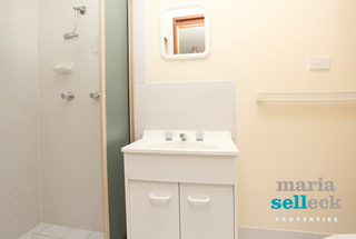 Ensuite (2011-07-20)