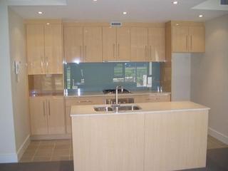 Kitchen (2008-10-01)