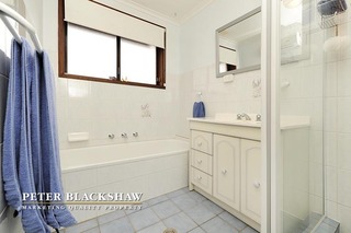 Bathroom (2013-05-23)