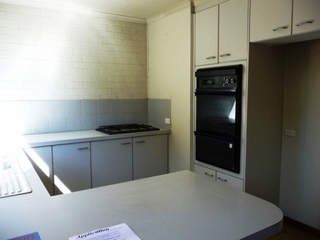 Kitchen (2010-08-05)