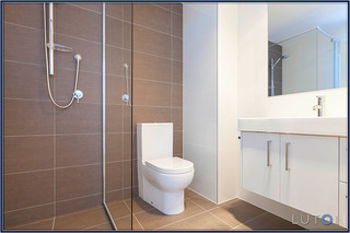 Ensuite (2013-10-24)