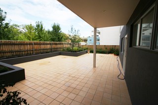 Common Courtyard (2015-05-15)