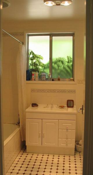 Bathroom (2004-02-03)
