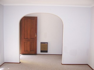 Entrance (2011-04-04)