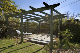 Pergola (2007-10-04)