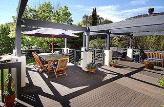 Deck (2004-10-14)