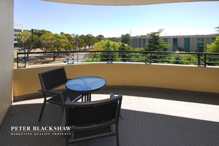 Balcony (2016-03-11)