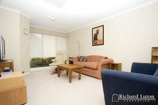 Lounge (2007-12-18)