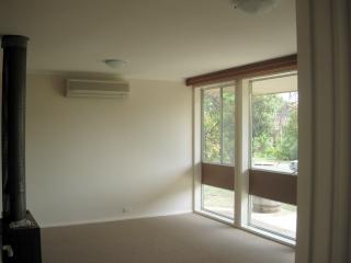 Lounge (2005-02-24)