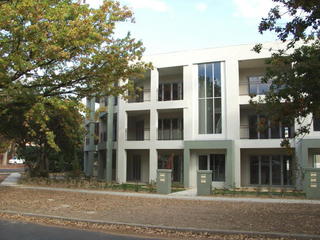 Front view (2005-05-25)