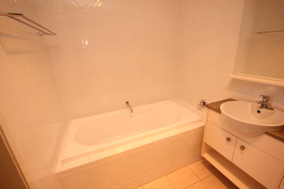 Ensuite (2012-09-10)
