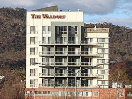 Front view (2006-08-02)