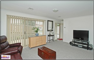 Lounge (2011-03-22)
