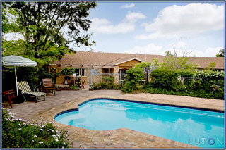 Pool (2011-10-26)