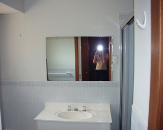 Bathroom (2007-04-12)