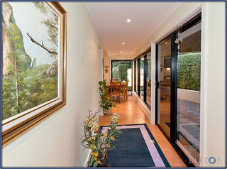 Gallery (2011-07-26)