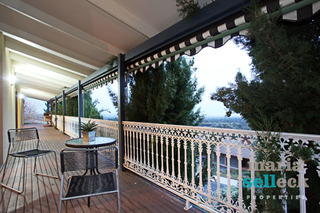 Balcony (2012-05-03)