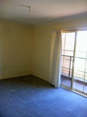 Bedroom 1 (2015-09-25)