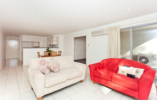 Living Room (2012-06-06)