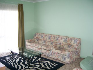 Lounge (2006-02-03)