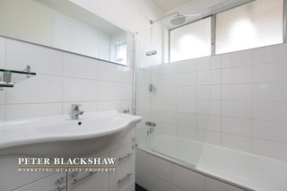 Bathroom (2012-07-19)