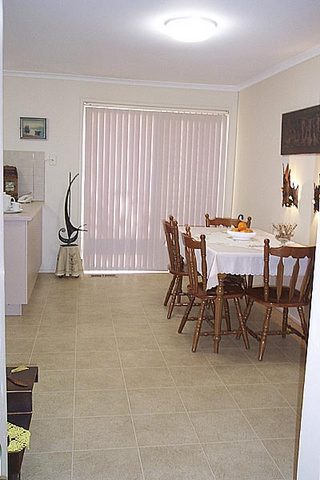 Family room (2005-07-29)