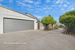 Double garage (2015-03-02)
