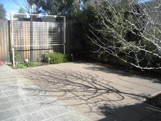 Courtyard (2012-05-15)