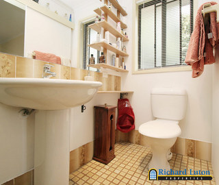 Ensuite (2005-11-25)