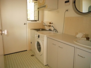 Laundry (2014-07-02)