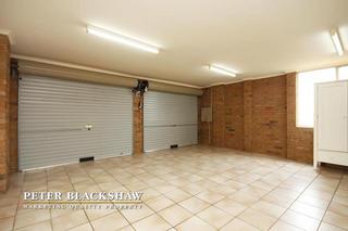 Garage (2011-02-16)