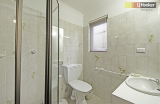 En Suite (2011-05-12)