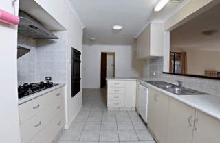 Kitchen (2013-07-01)