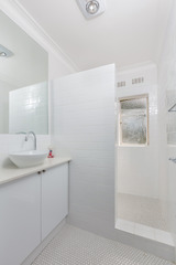 Ensuite (2015-07-15)