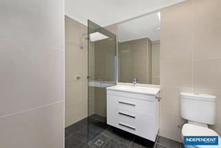 Bathroom (2017-03-09)