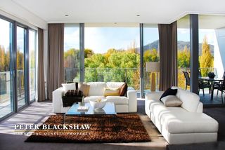 Lounge (2013-05-09)