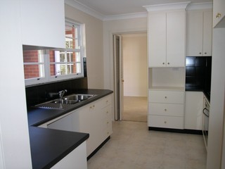 Kitchen (2005-04-18)